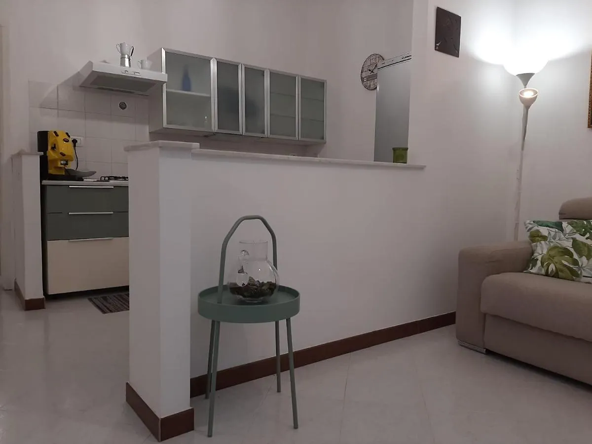 Apartamento Nello'S Home Nápoles Itália